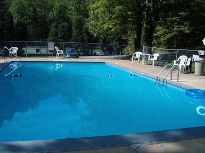 Pigeon Forge Shagbark Area Association with Seasonal Outdoor Swimming Pool Access